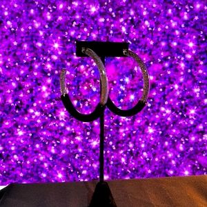 NWT Black & glitter Lucite large hoop earrings